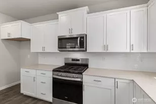 7912 286th Pl NW, Stanwood, WA 98292 - Photo 11