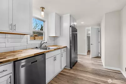 311 Alder Avenue, Marysville, WA 98270 - Photo 11