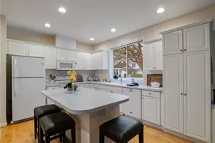 5710 61st Ave W, University Place, WA 98467 - Photo 9