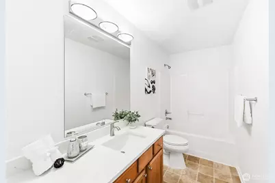 24823 SE 19th Street, Sammamish, WA 98075 - Photo 29