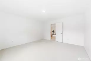 24823 SE 19th St, Sammamish, WA 98075 - Photo 25