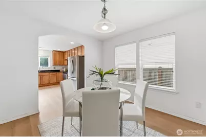 24823 SE 19th Street, Sammamish, WA 98075 - Photo 9