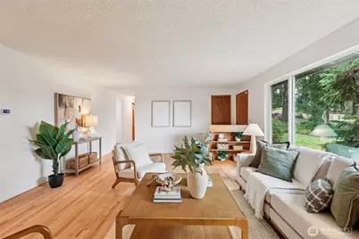 8122 230th Street SW, Edmonds, WA 98026 - Photo 5