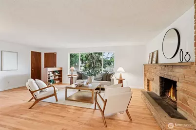 8122 230th Street SW, Edmonds, WA 98026 - Photo 3