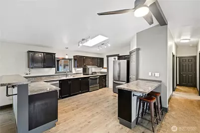 13025 212th Avenue Ct E, Bonney Lake, WA 98391 - Photo 7