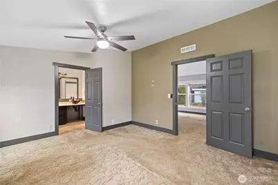 13025 212th Avenue Ct E, Bonney Lake, WA 98391 - Photo 19