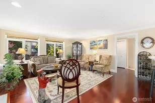 2100 Thorndyke Ave W, Seattle, WA 98199 - Photo 9