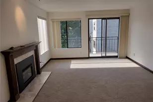 11755 Greenwood Ave N, Seattle, WA 98133 - Photo 7