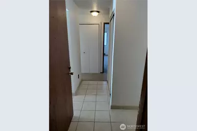 11755 Greenwood Avenue N #203, Seattle, WA 98133 - Photo 3