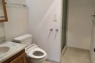 11755 Greenwood Ave N, Seattle, WA 98133 - Photo 15