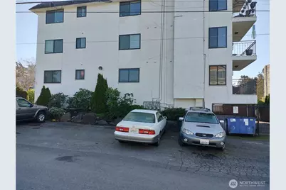 11755 Greenwood Avenue N #203, Seattle, WA 98133 - Photo 19