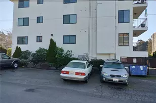 11755 Greenwood Ave N, Seattle, WA 98133 - Photo 19