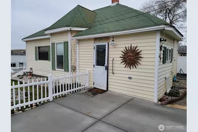 102 W 3rd Street, Lind, WA 99341 - Photo 3