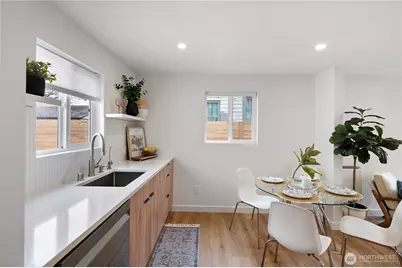 7106 32nd Avenue SW, Seattle, WA 98126 - Photo 9