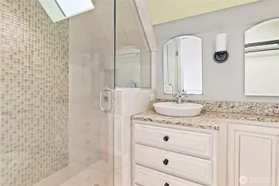 1125 N 77th Street, Seattle, WA 98103 - Photo 19