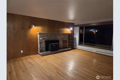 22221 45th Ave SE, Bothell, WA 98021 - Photo 3