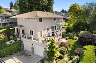 816 Walnut St, Edmonds, WA 98020 - Photo 3