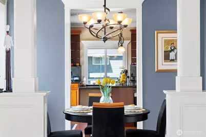 816 Walnut Street, Edmonds, WA 98020 - Photo 11