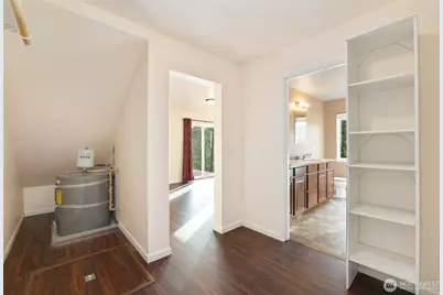 629 Joy Street, Eatonville, WA 98328 - Photo 23