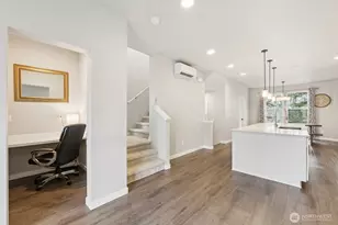 13717 Admiralty Way, Lynnwood, WA 98087 - Photo 11