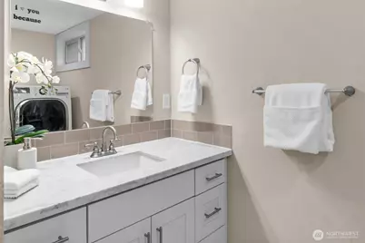 8001 23rd Avenue NW, Seattle, WA 98117 - Photo 23