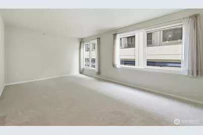 76 Cedar Street #807, Seattle, WA 98121 - Photo 11
