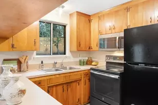 6421 S 124th St, Seattle, WA 98178 - Photo 9