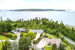366 Samanthia Ln, Camano Island, WA 98282 - Photo 5