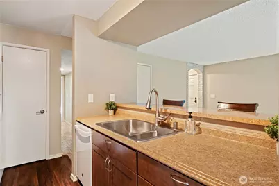 821 Essex Place NE #1C, Olympia, WA 98516 - Photo 11