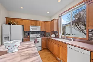 5928 61st Ave W, University Place, WA 98467 - Photo 11