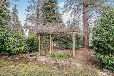 10230 62nd Avenue S, Seattle, WA 98178 - Photo 33