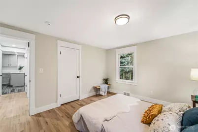 10230 62nd Avenue S, Seattle, WA 98178 - Photo 13