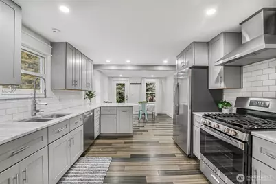 10230 62nd Avenue S, Seattle, WA 98178 - Photo 7