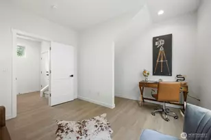 19505 Damson Rd, Lynnwood, WA 98036 - Photo 5