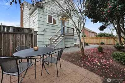 1902 NW 83rd Street, Seattle, WA 98117 - Photo 27