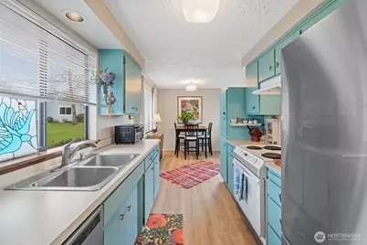 844 N Canterbury Court, Sequim, WA 98382 - Photo 7