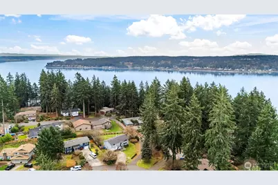 312 Point Fosdick Place NW, Gig Harbor, WA 98335 - Photo 3