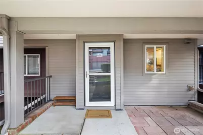 15805 Waynita Way NE #D204, Bothell, WA 98011 - Photo 3