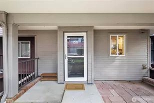 15805 Waynita Way NE, Bothell, WA 98011 - Photo 3