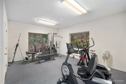 15805 Waynita Way NE #D204, Bothell, WA 98011 - Photo 33