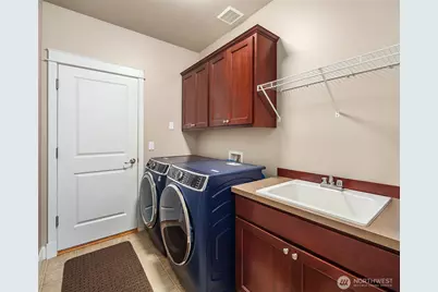 4021 220th Street SE, Bothell, WA 98021 - Photo 37