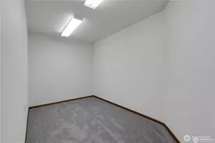 16408 38th Ave E, Tacoma, WA 98446 - Photo 15