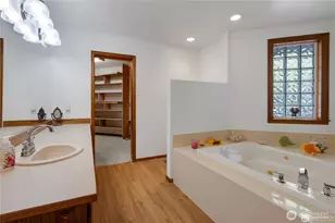 16408 38th Ave E, Tacoma, WA 98446 - Photo 23