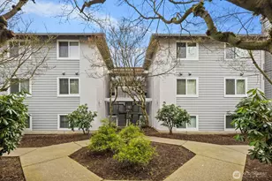 6700 NE 182nd St, Kenmore, WA 98028 - Photo 3