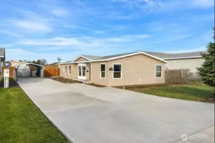 309 5th Ave SE, Ephrata, WA 98823 - Photo 1