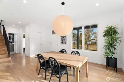 10419 41st Avenue SW, Seattle, WA 98146 - Photo 5