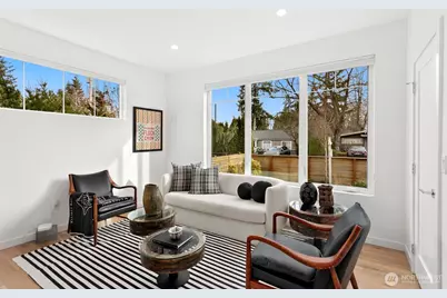 10419 41st Avenue SW, Seattle, WA 98146 - Photo 17