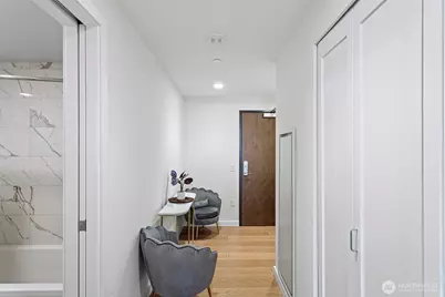 450 S Main Street #1005, Seattle, WA 98104 - Photo 25