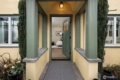 6237 26th Avenue NE, Seattle, WA 98115 - Photo 5