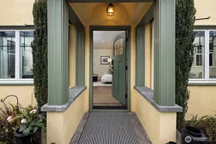 6237 26th Ave NE, Seattle, WA 98115 - Photo 5